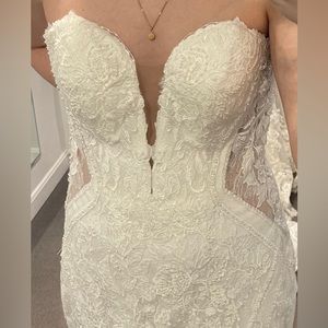 Lace and Tulle Ivory/Rum Wedding Dress